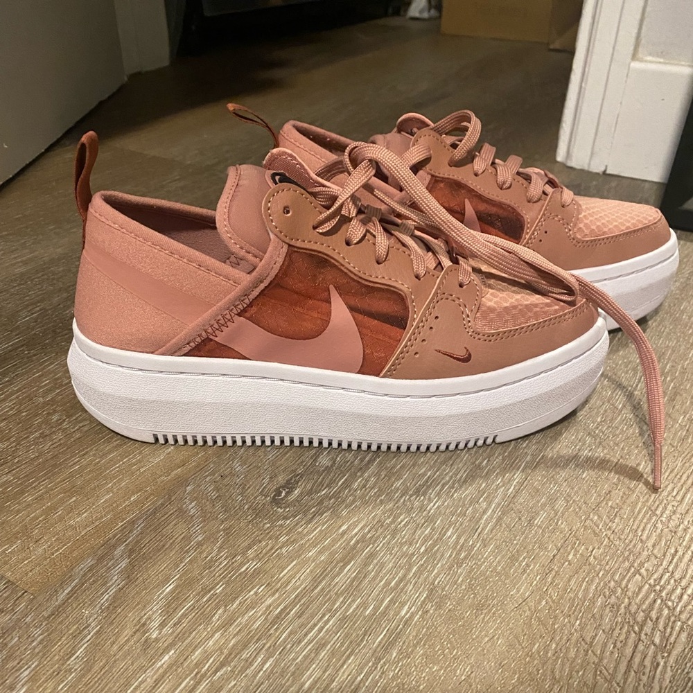 Nike shoes for woman